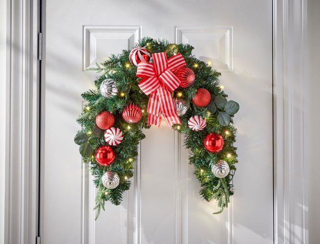 36" Pre-Lit Christmas Cheer Swag image number null
