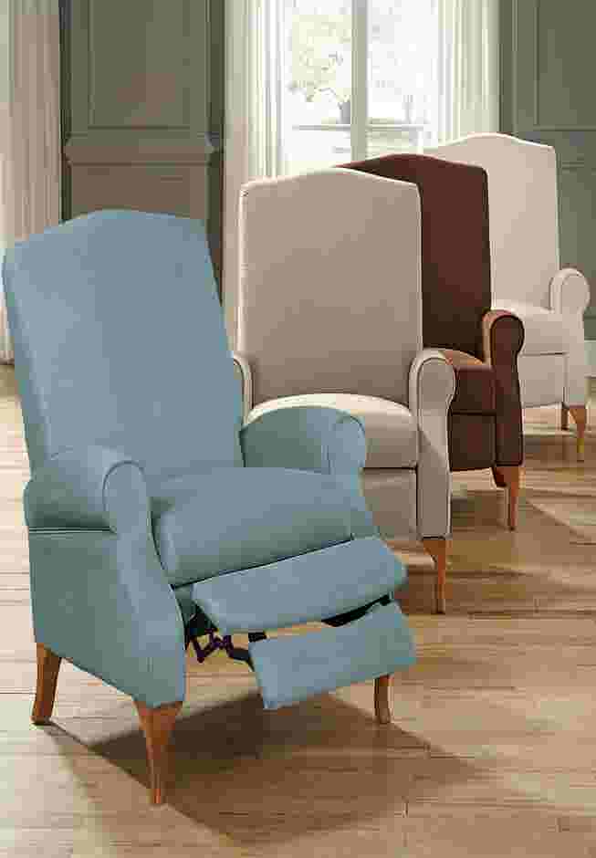 350 lbs. Weight Capacity Faux Suede Recliner image number 1