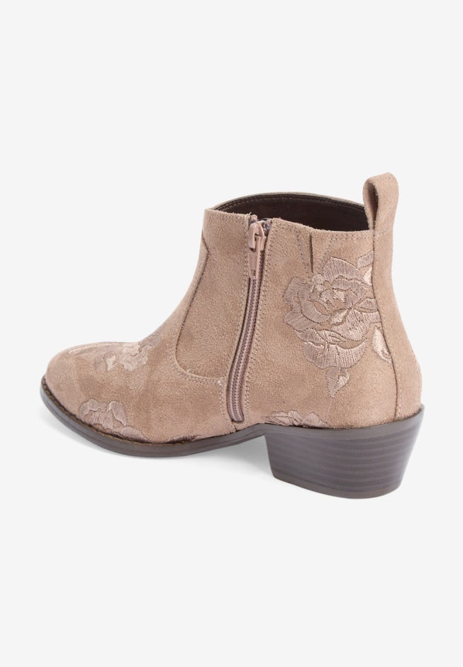 The Gwyneth Bootie image number 1