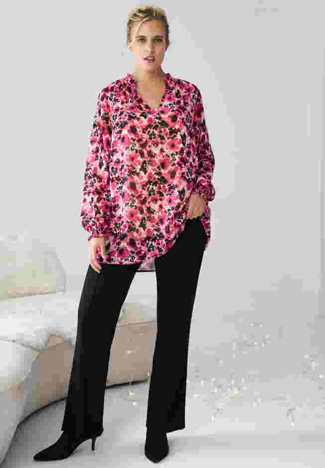 Front-Seam Wide Leg Knit Pant image number 2