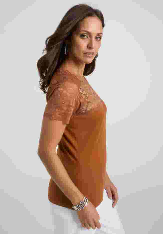 Stretch Lace Neckline Top image number 1