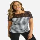 Stretch Lace Neckline Top image number null