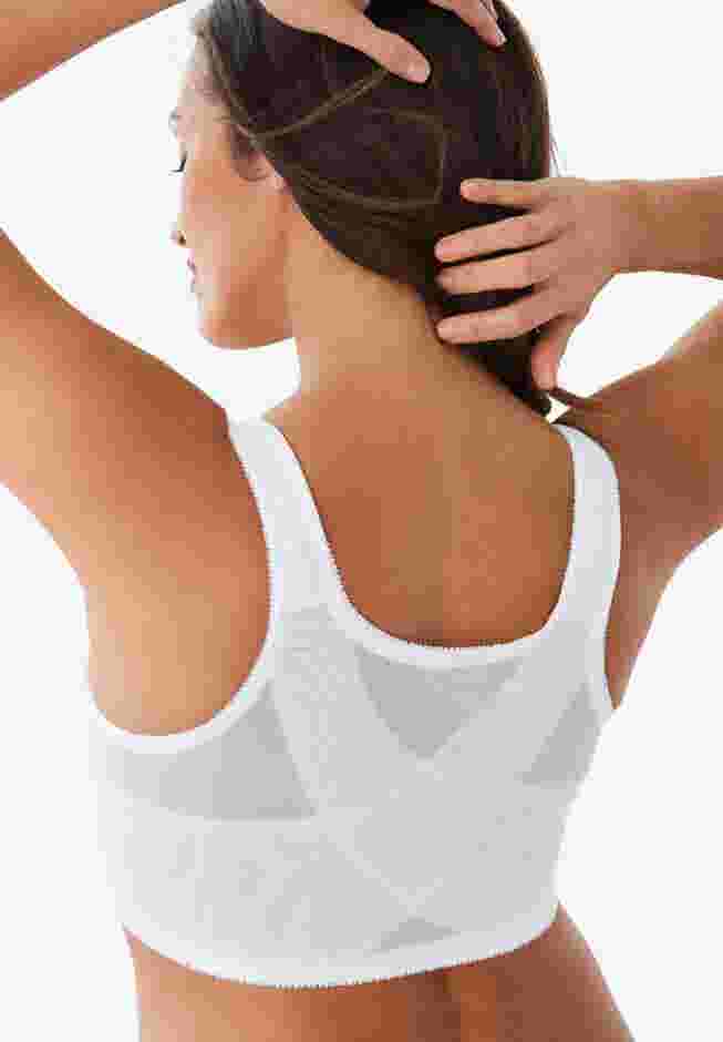 Front-Close Embroidered Wireless Posture Bra image number 6