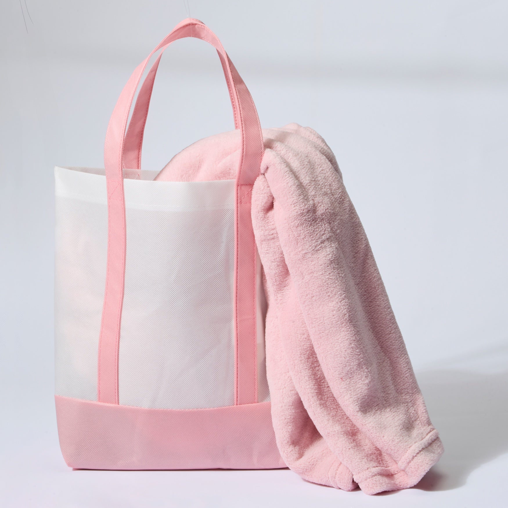 Tote Bag With Free Throw image number 0