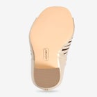 The Taylor Shootie image number null