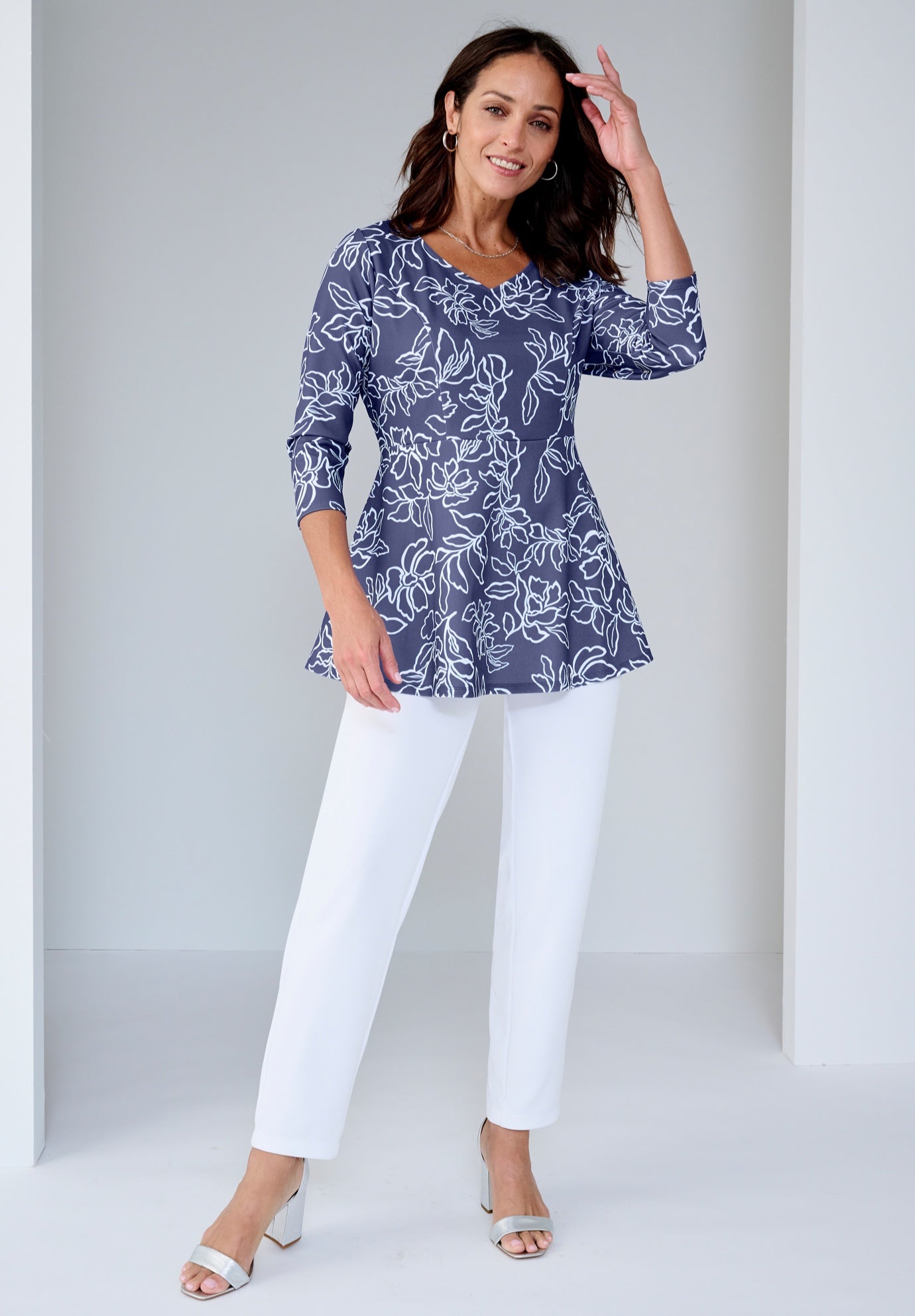 Knit Crepe Sweetheart Neckline Peplum Top image number 1