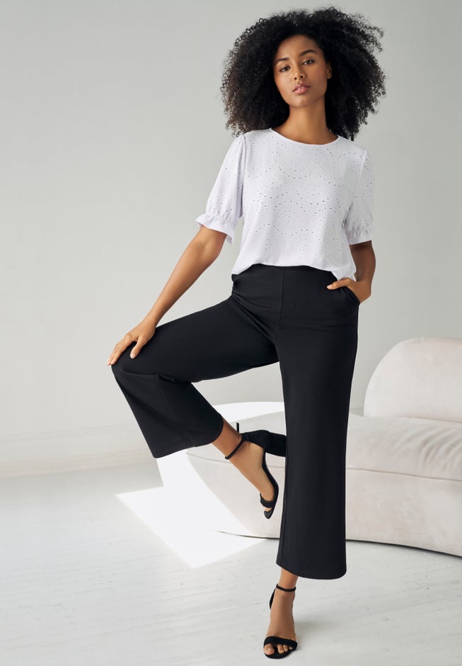 Short Puff Sleeve Eyelet Tee image number 4