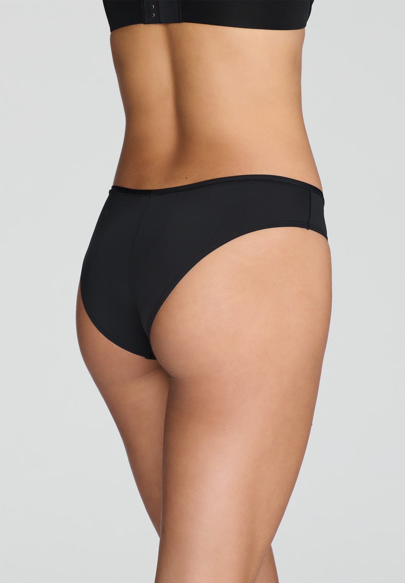 The Bikini - Micro image number 3