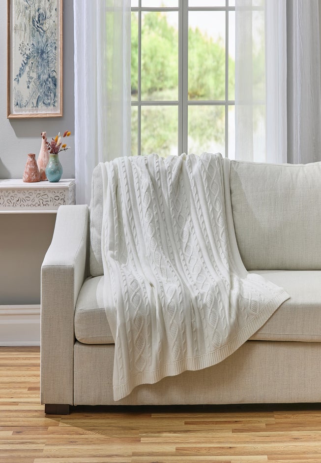 Cable Knit Blanket image number 0
