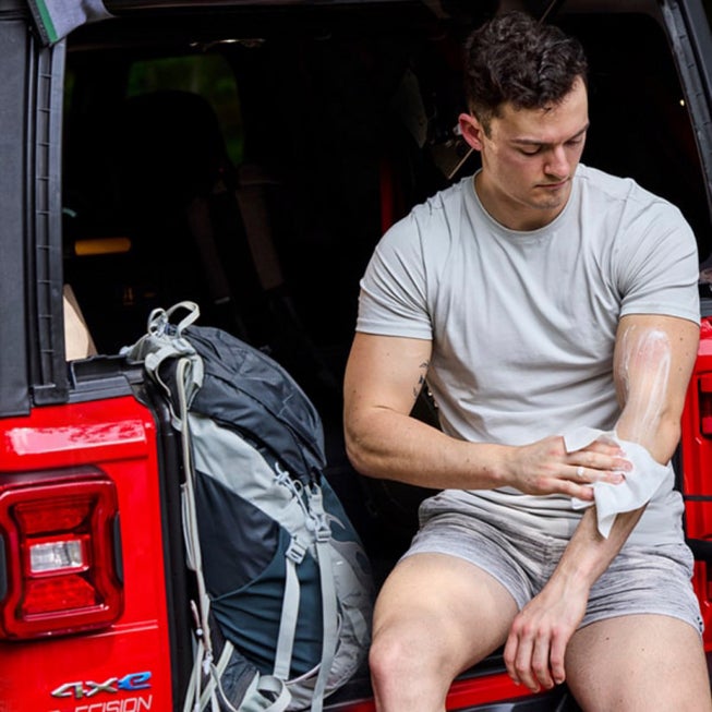 Skunky® Rinse Free Bathing Wipes, Set of 2 image number 3