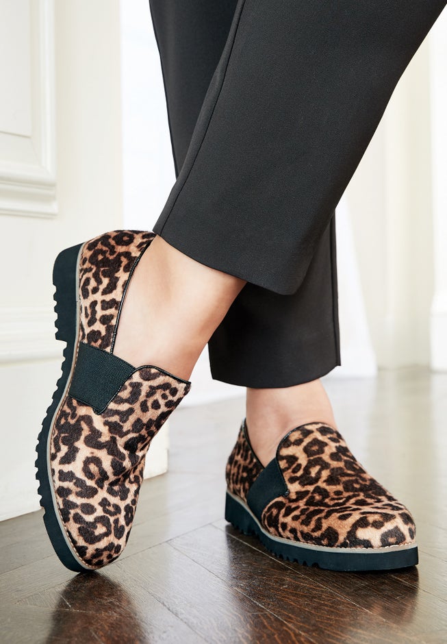 The Taren Slip On Flat image number 7