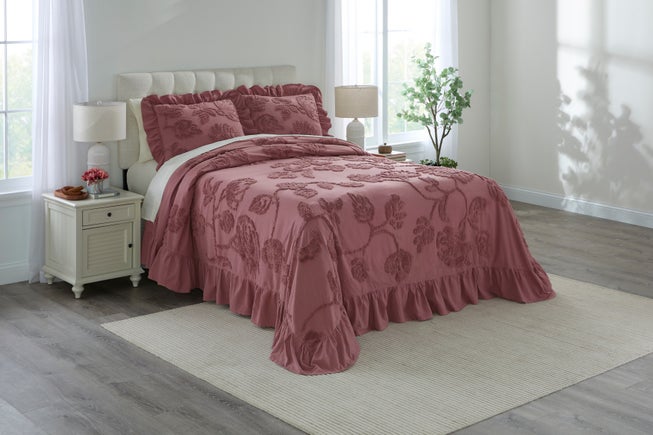 Garden Ruffle Bedspread Set image number 0