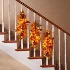 Pre-lit Harvest Daisy Staircase Swag image number null
