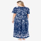 Bib Front Lounger image number null