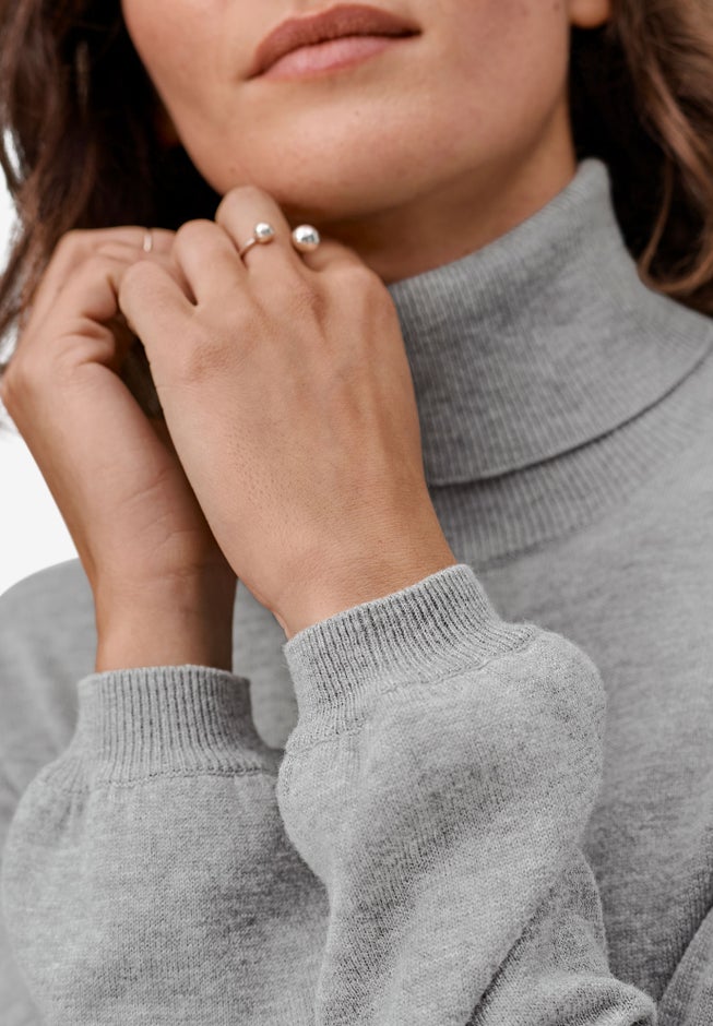 Blouson Sleeve Turtleneck image number null