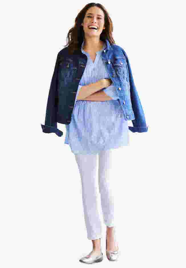 Womens Plus-Size Stretch-Denim Slim-Leg Five-Pocket Jeans image number 4
