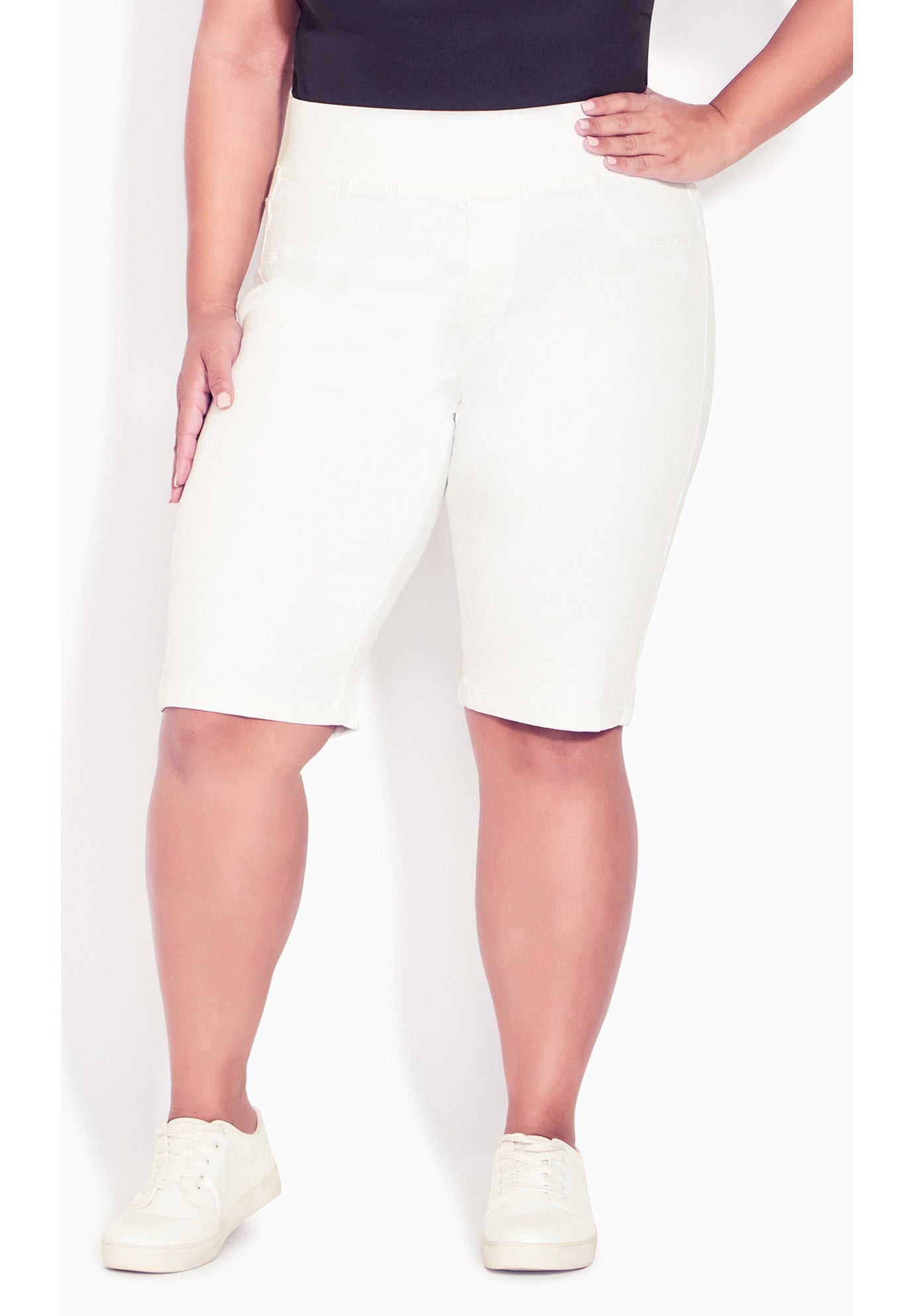 Butter Denim Pull On Short image number 0