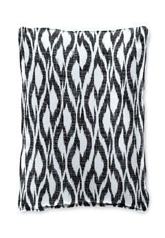 BH Outdoor Performance 16" Sq. Toss Pillow