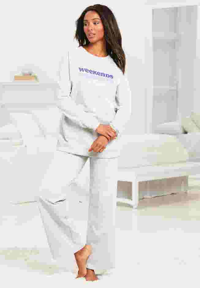 Dreams & Co.® 2-Piece Sweatshirt Set image number 0