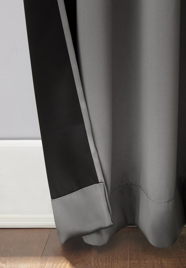 Sun Zero™ Oslo 100% Blackout Grommet Panel image number 1