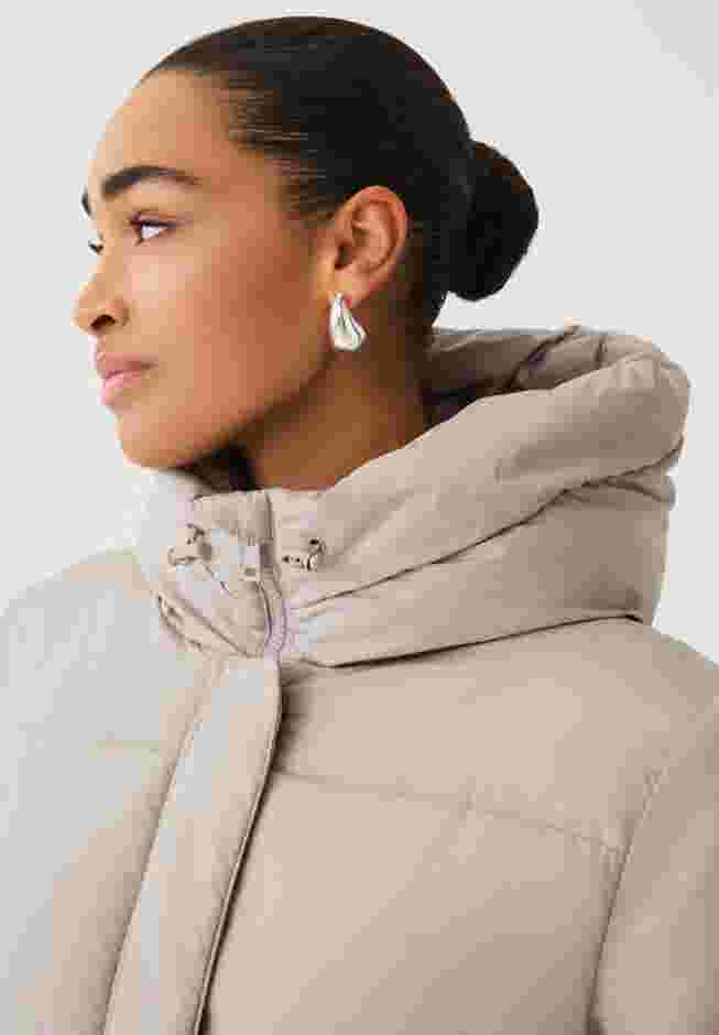 Hooded Drawstring Puffer image number 2