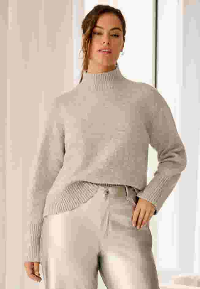 Boxy Mock Neck Pullover image number 0