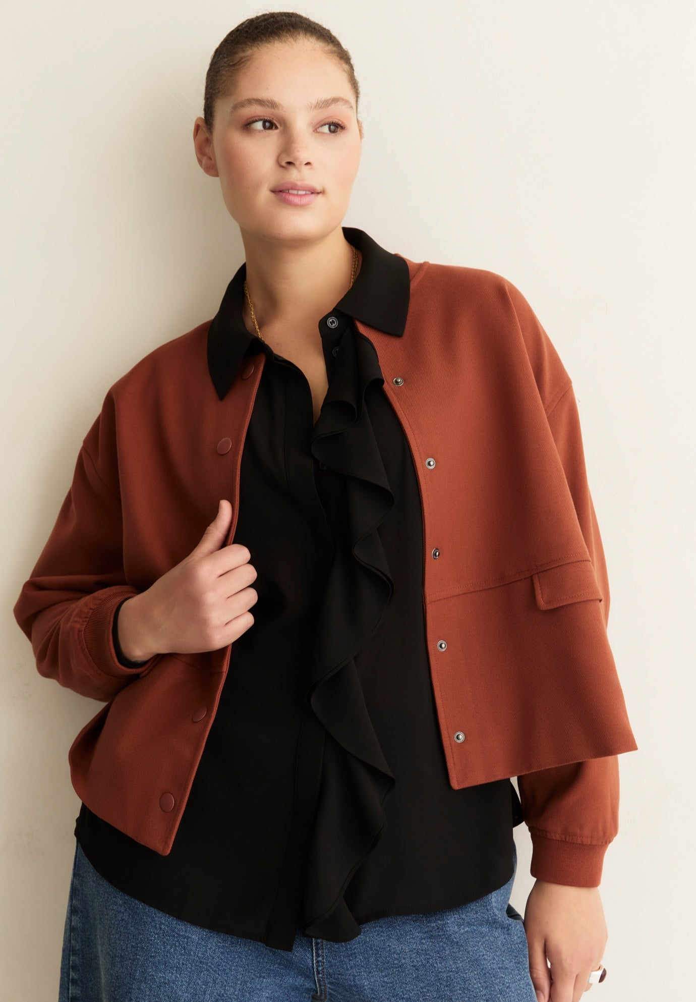 Cropped Bomber Jacket image number 3
