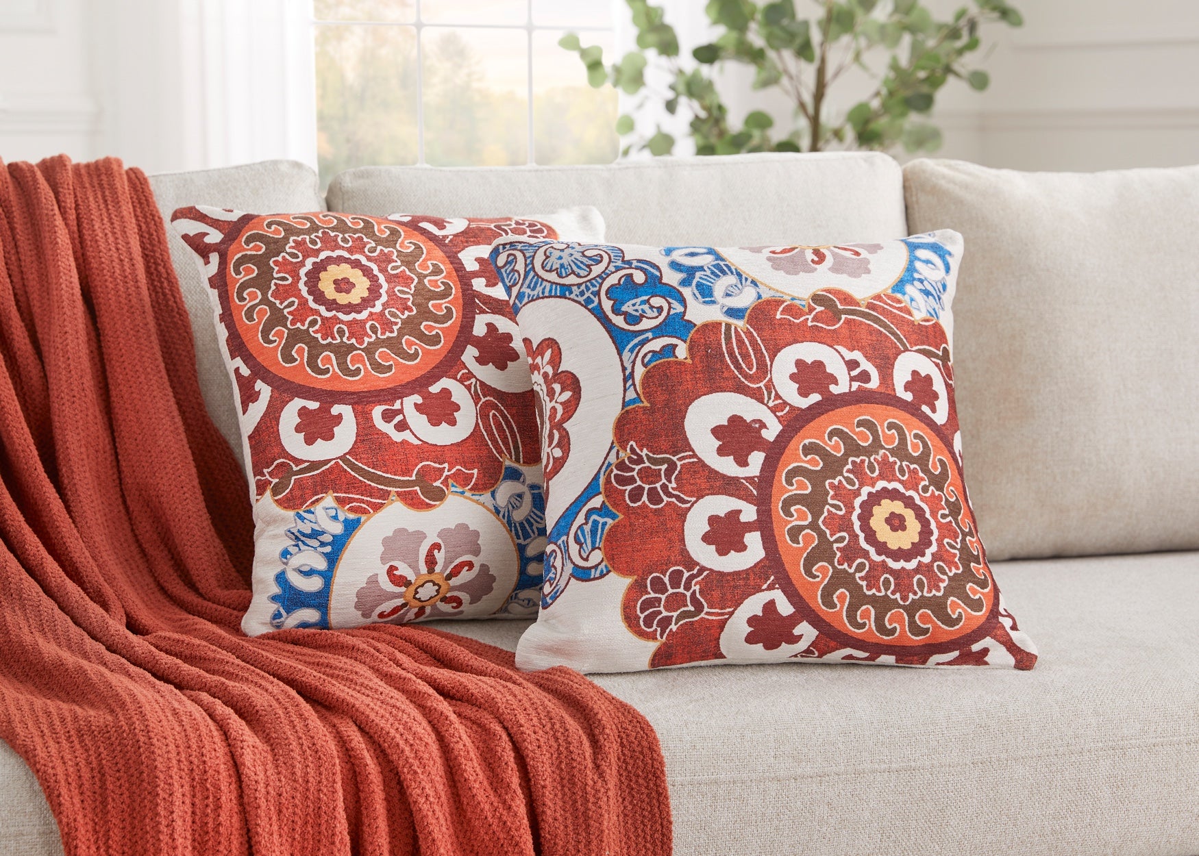 Set of 2 Printed Fall Pillows image number 0