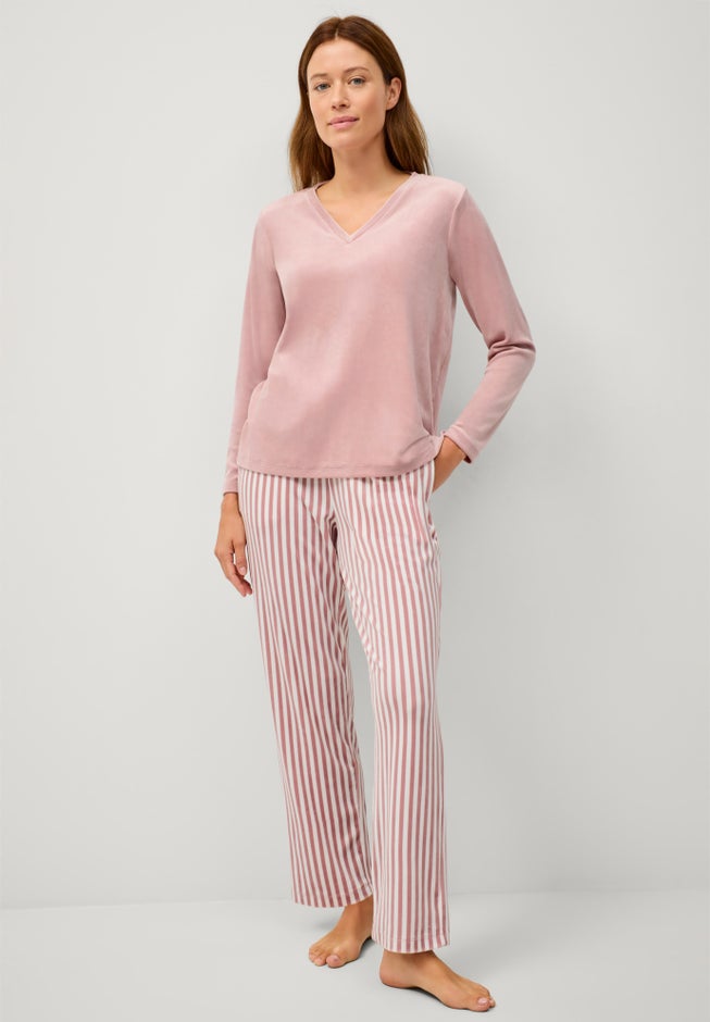 2 Piece Velour Lounge Set image number 0