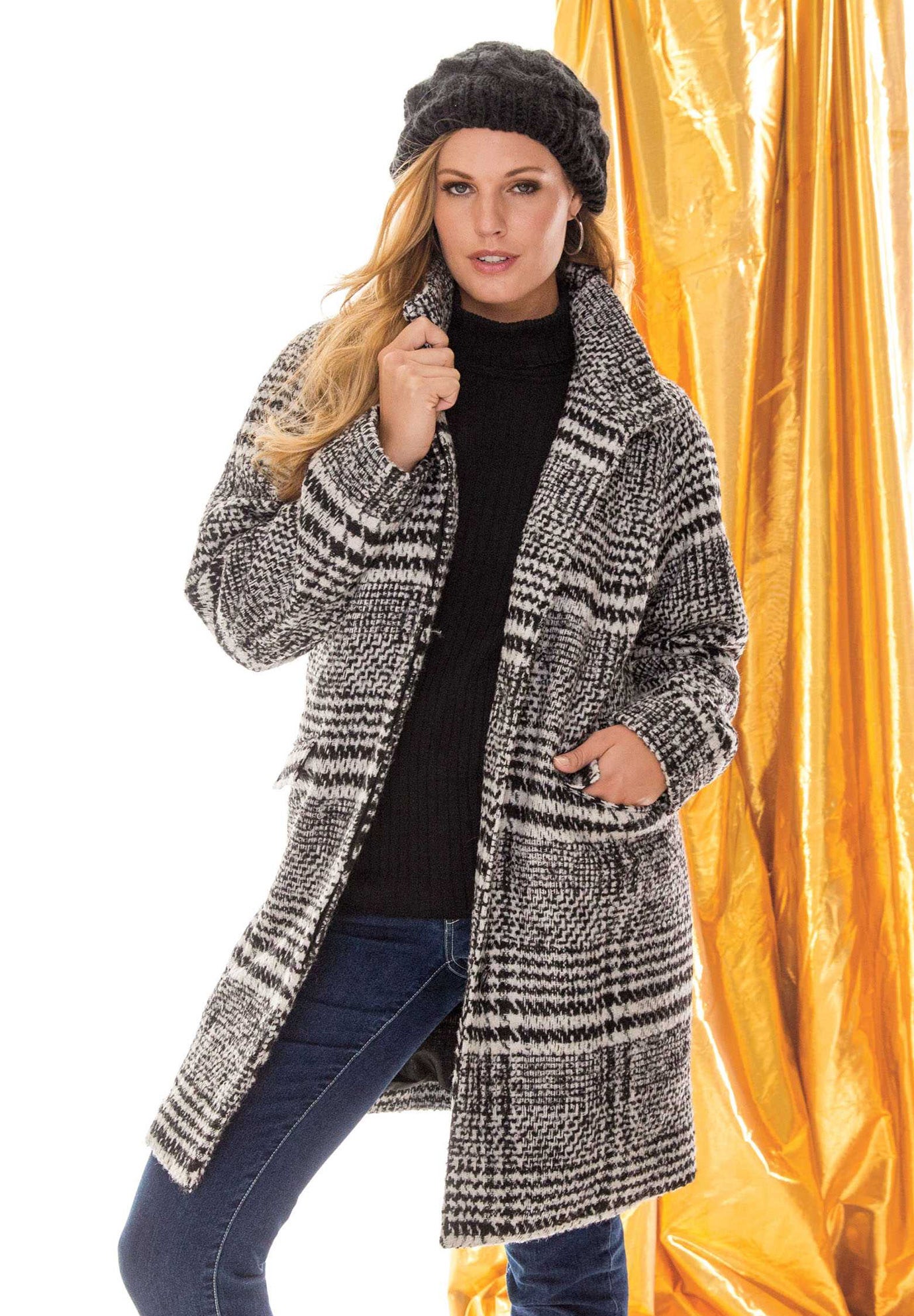 Faux Fur Trim Coat image number 4