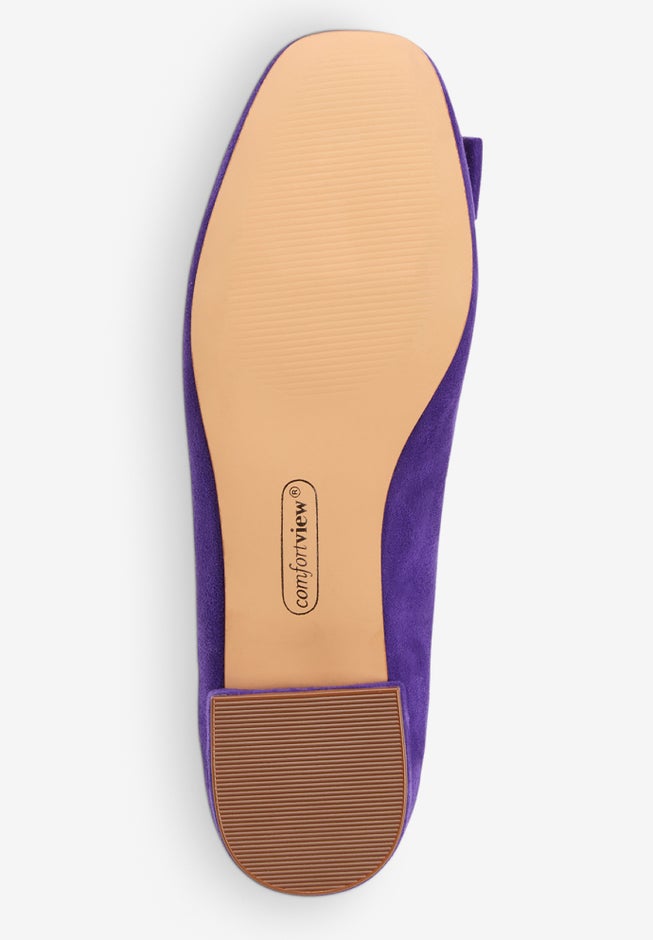 The Colette Pump image number 2