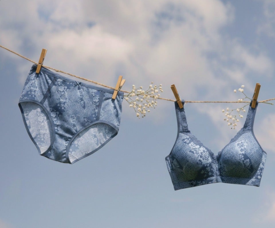 null image number null