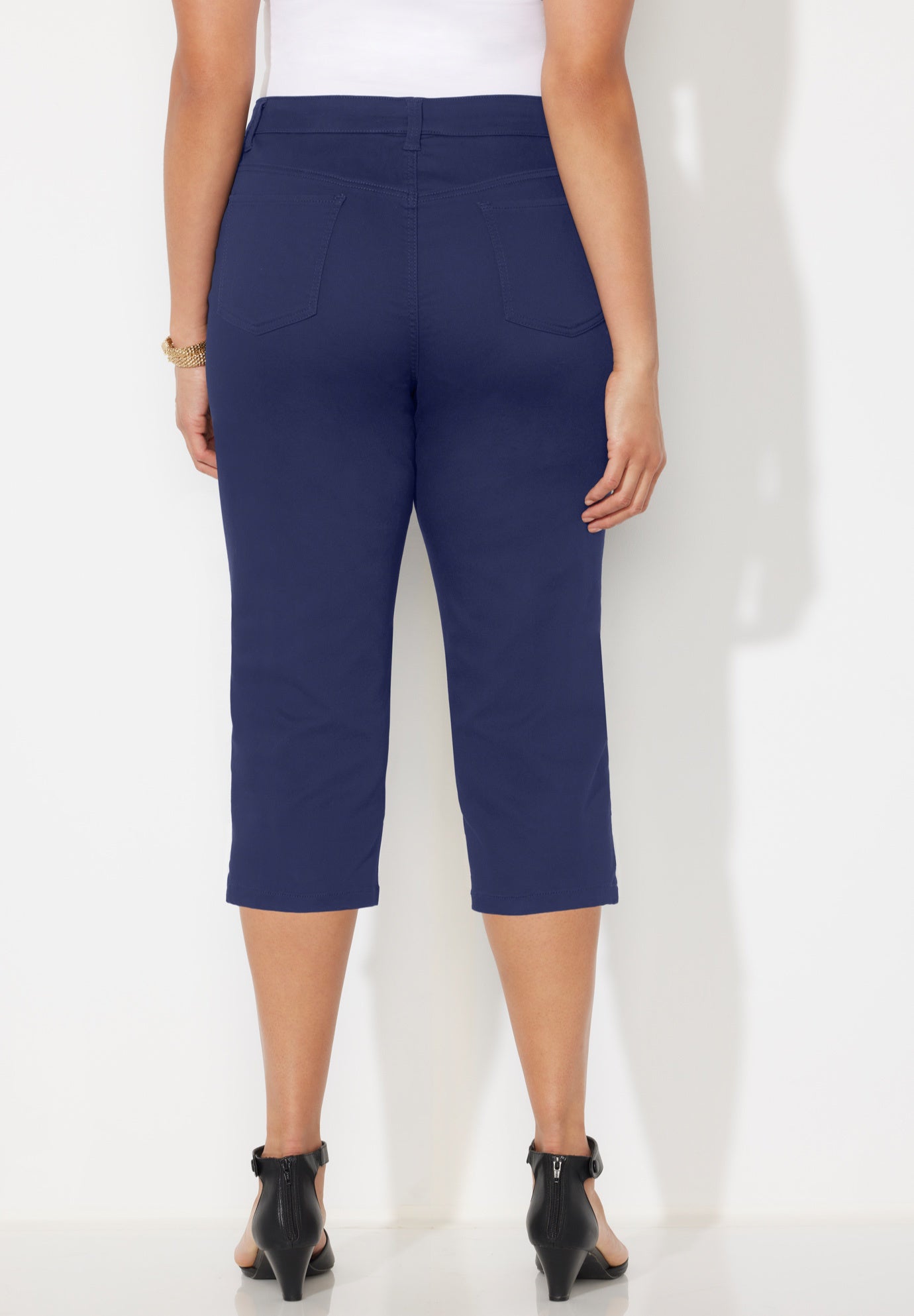 Sateen Stretch Capri image number 2