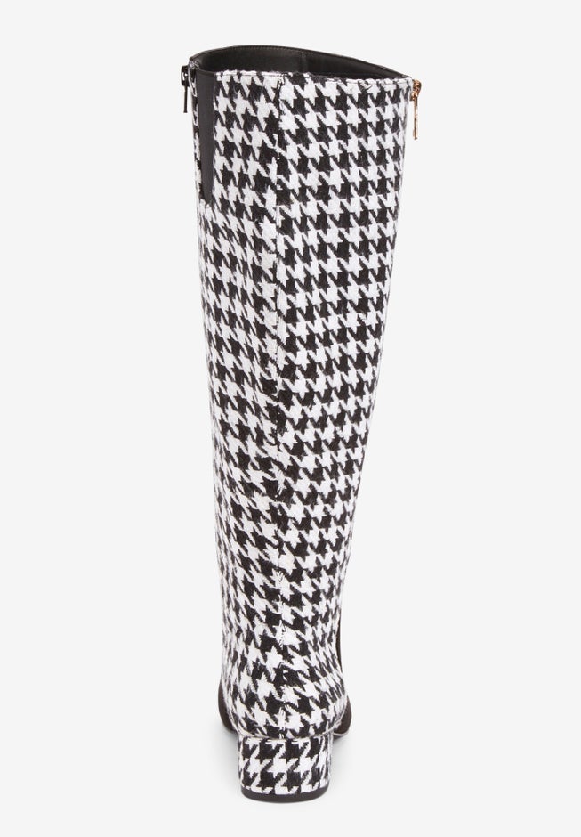 The Emerald Tall Wide Calf Boot By Comfortview image number 1