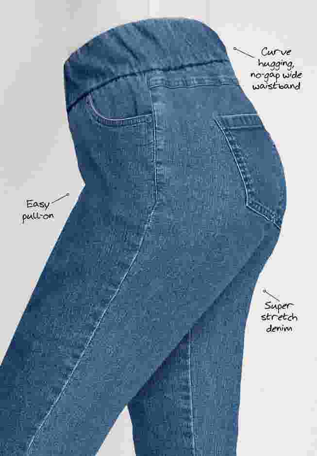 Comfort Waist Stretch Denim Straight Leg Jean image number 4