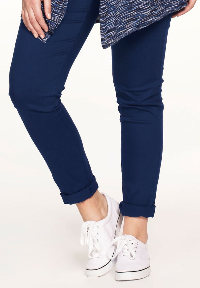 High-Waist Skinny Jeans image number 5