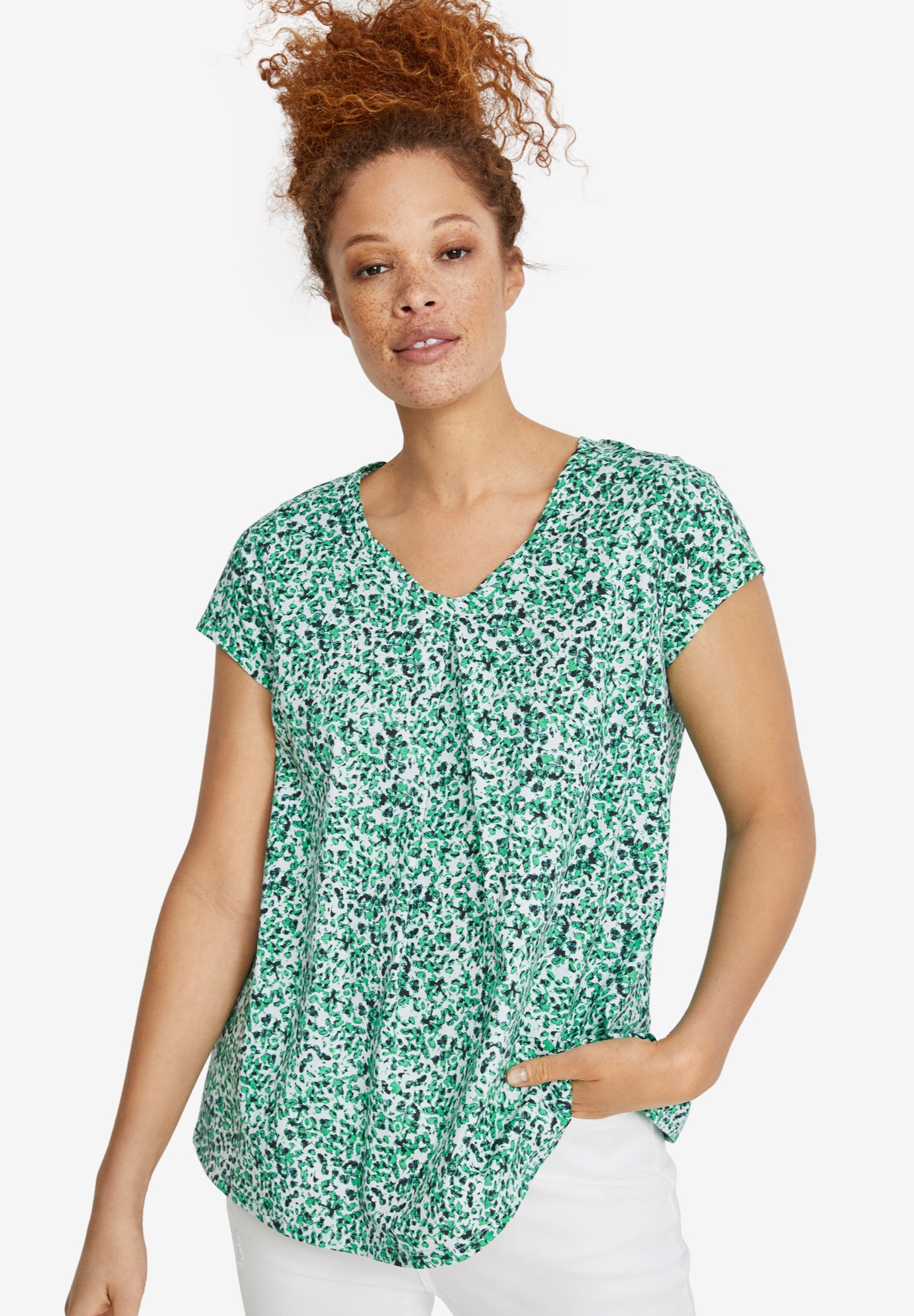 Twisted V-neck Tee image number 0