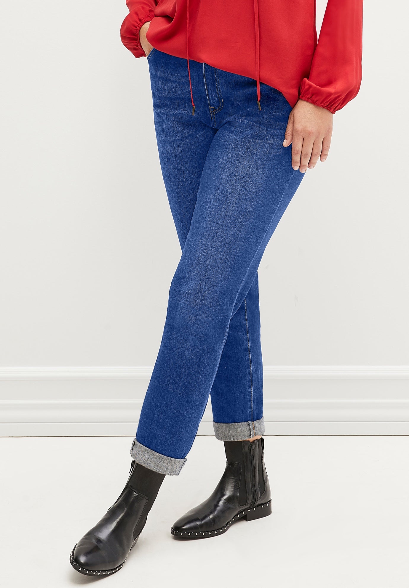 Boyfriend Jeans image number 0