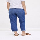Mid-Rise Stretch 5-Pocket Relaxed Fit Boyfriend Jeans image number null