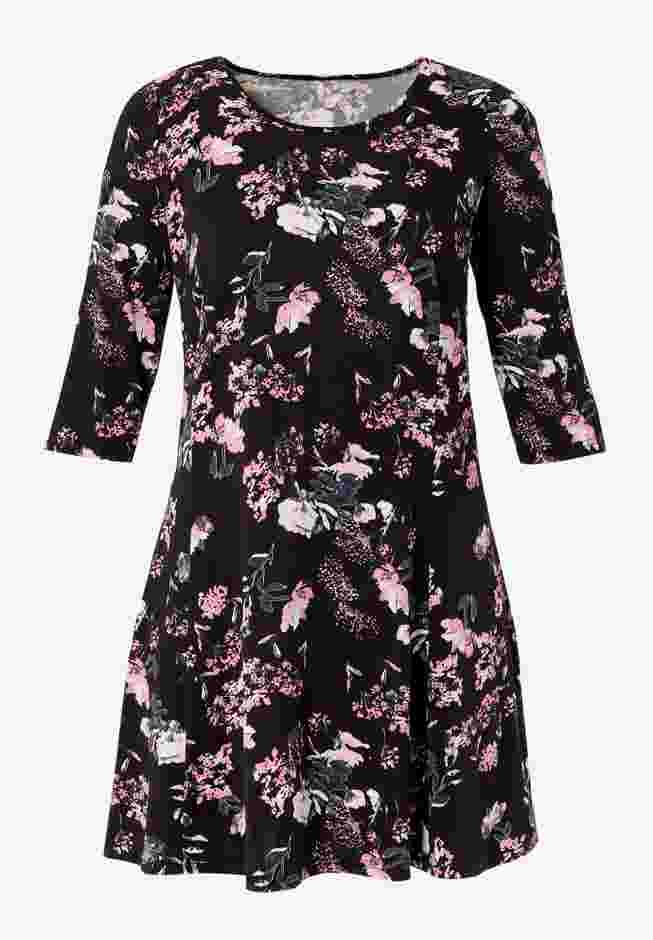 Madison Knit Three-Quarter Sleeve Dress image number 0
