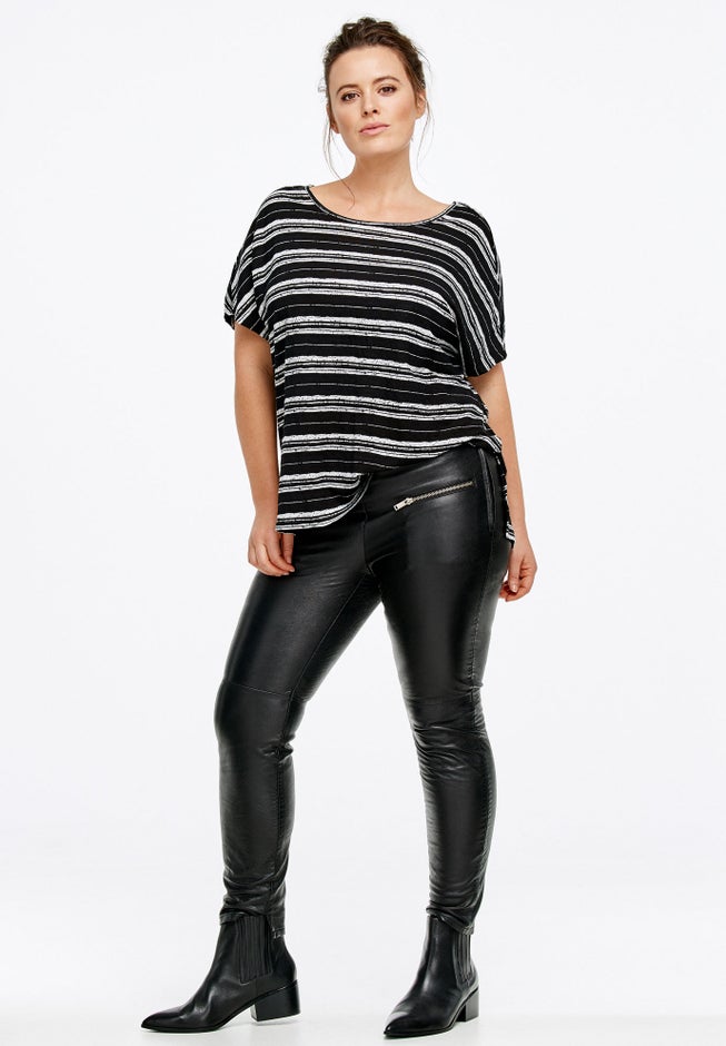 Skinny Leather Pants image number null