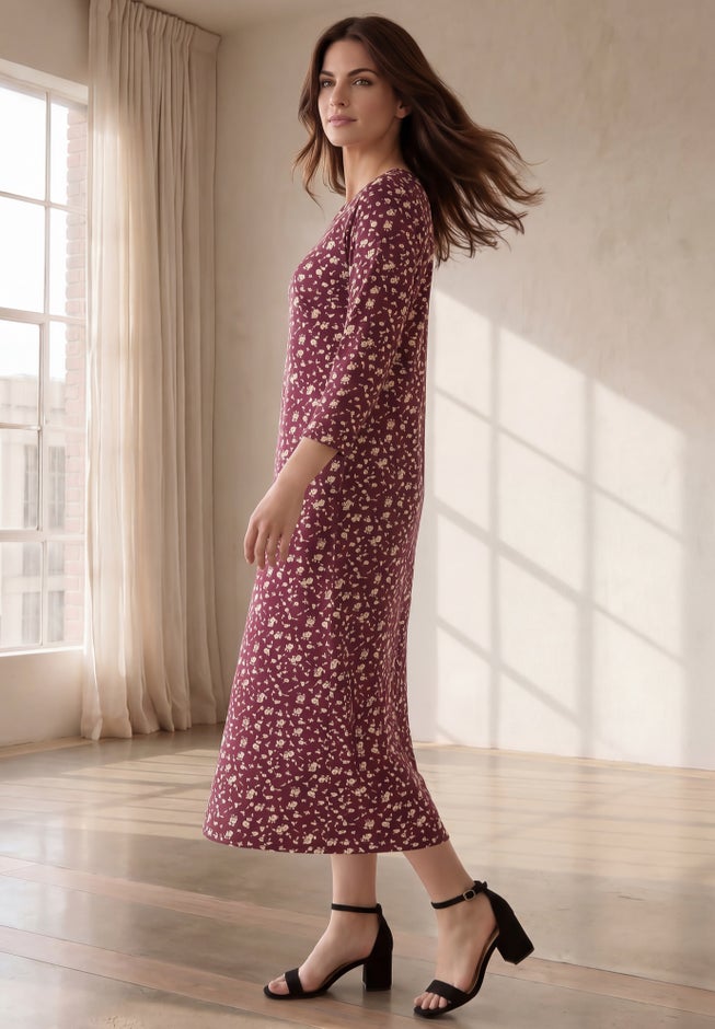 Cotton Spandex Jersey Three-Quarter Sleeve Scoopneck Maxi Dress image number 2