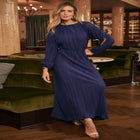 SLIT SLEEVE PLISSE MAXI DRESS image number null