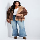 Emmy Flared Jean image number 3