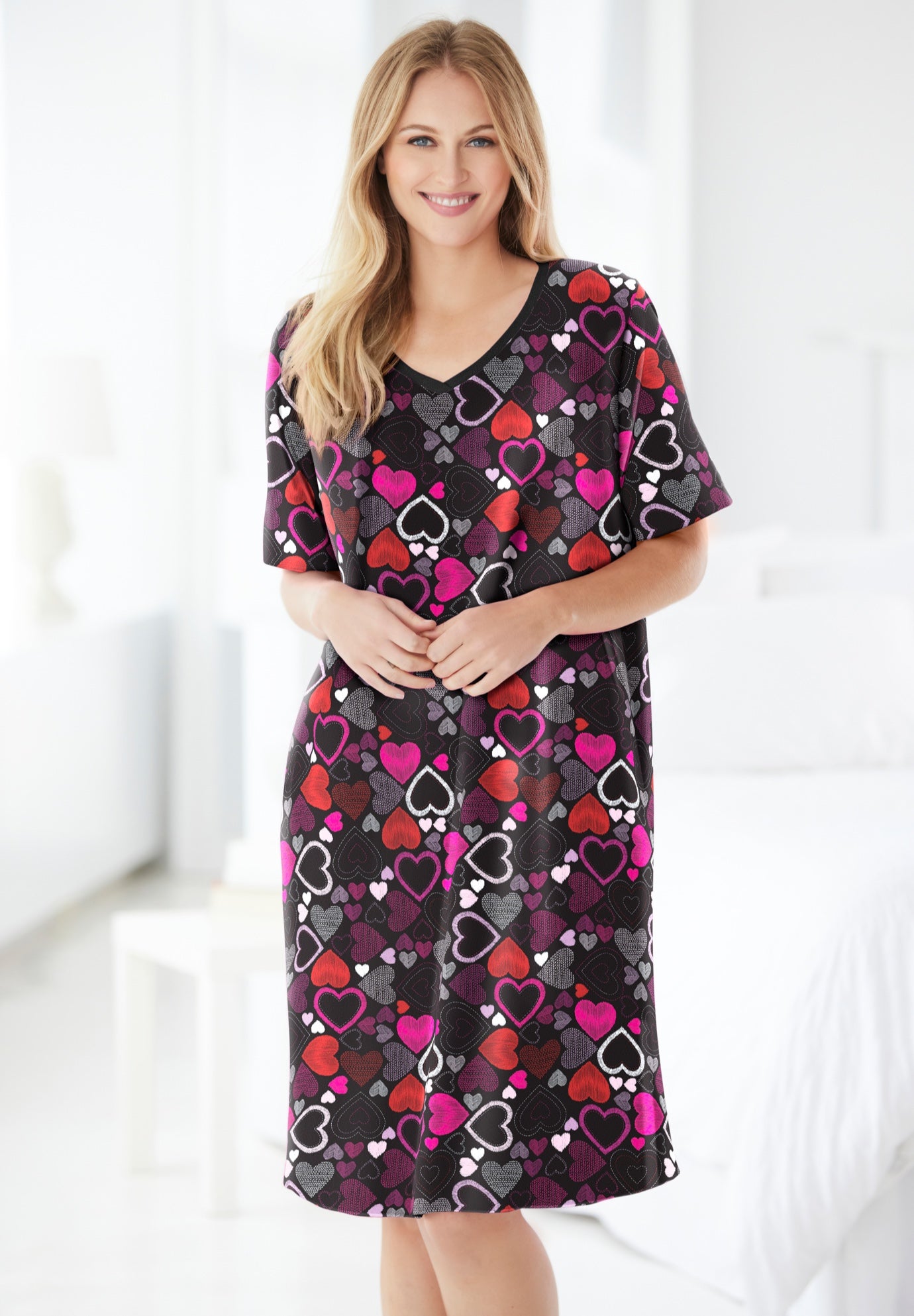 V-NECK SHORT SLEEVE KNEE-LENGTH COTTON SLEEPSHIRT image number 3