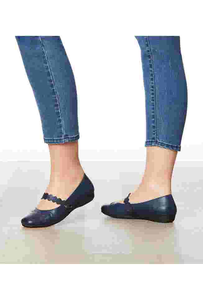 The Louella Flat image number 2