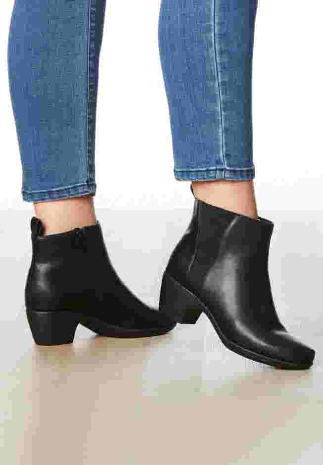The Ingrid Bootie image number 6