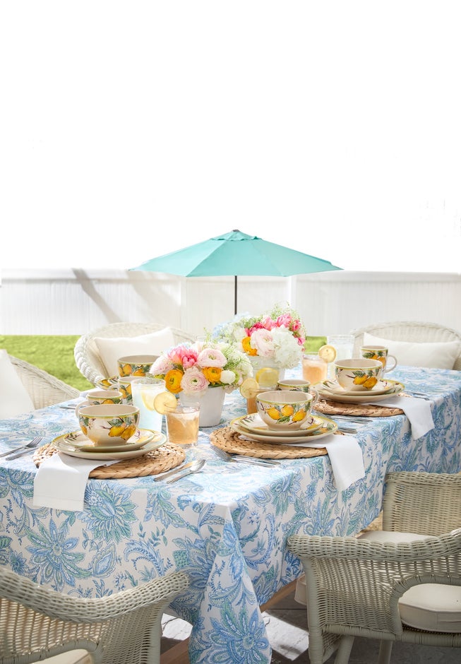 Roma Hand-Woven Resin Wicker Stacking Chair image number 4