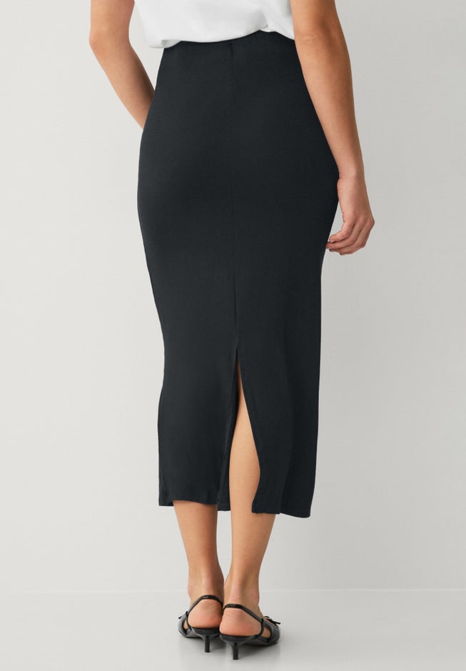 Back Slit Knit Midi Skirt image number 1
