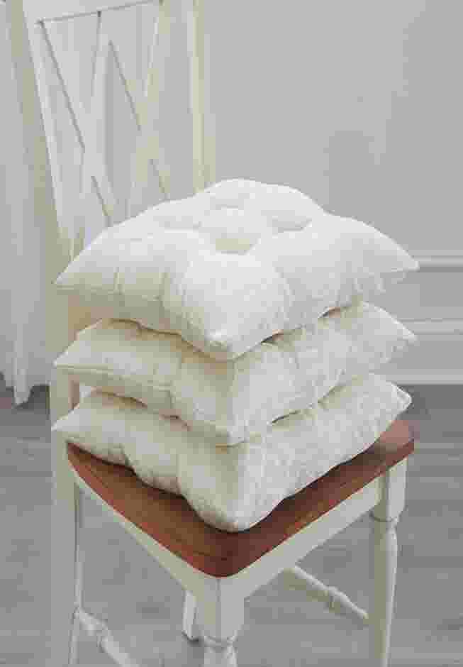 Jacquard Chair Pad image number 0